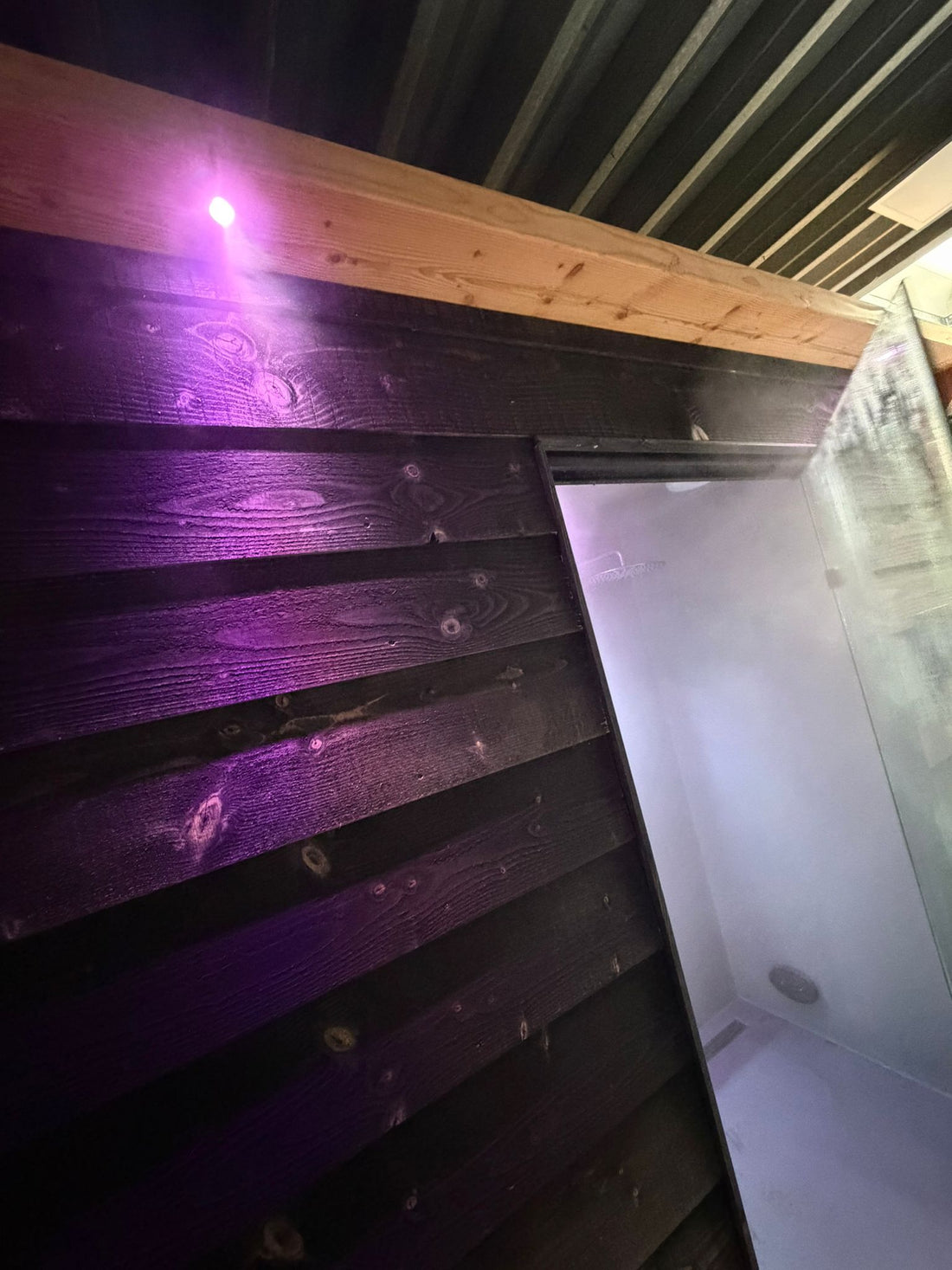 De verschillen tussen een stoombad en een sauna