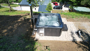 Hottub met geïntegreerde kachel vierkant