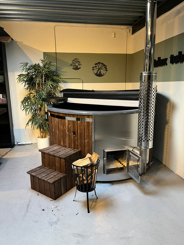 Hottub met geïntegreerde kachel