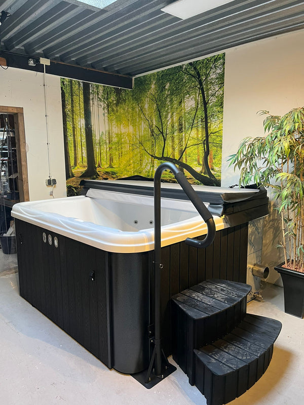 Hottub met geïntegreerde kachel vierkant