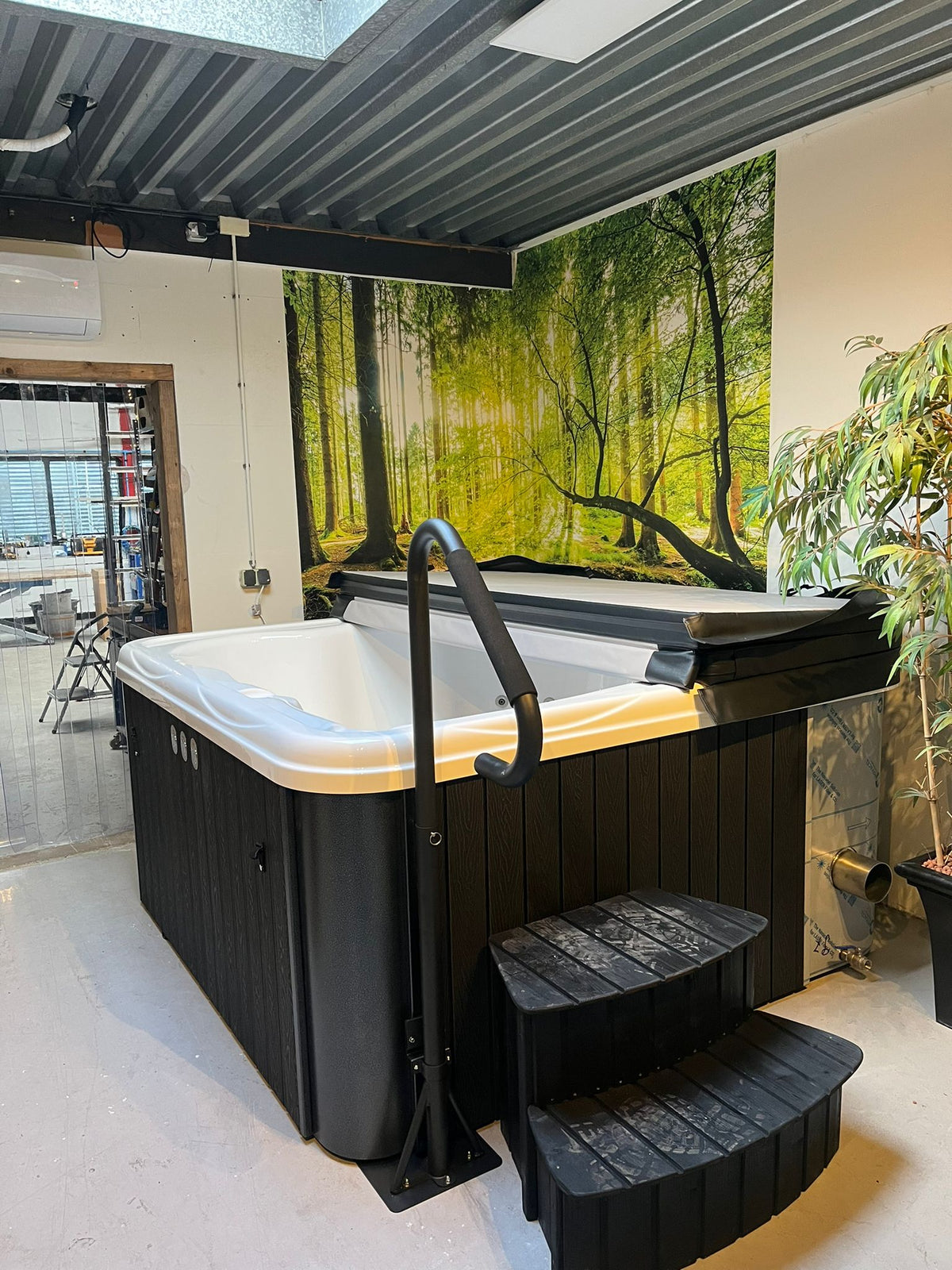 Hottub met geïntegreerde kachel vierkant - Sauna Service
